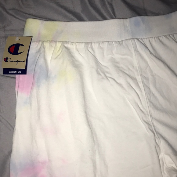 Champion Men’s Tie Dye Shorts🆕 - Picture 14 of 16